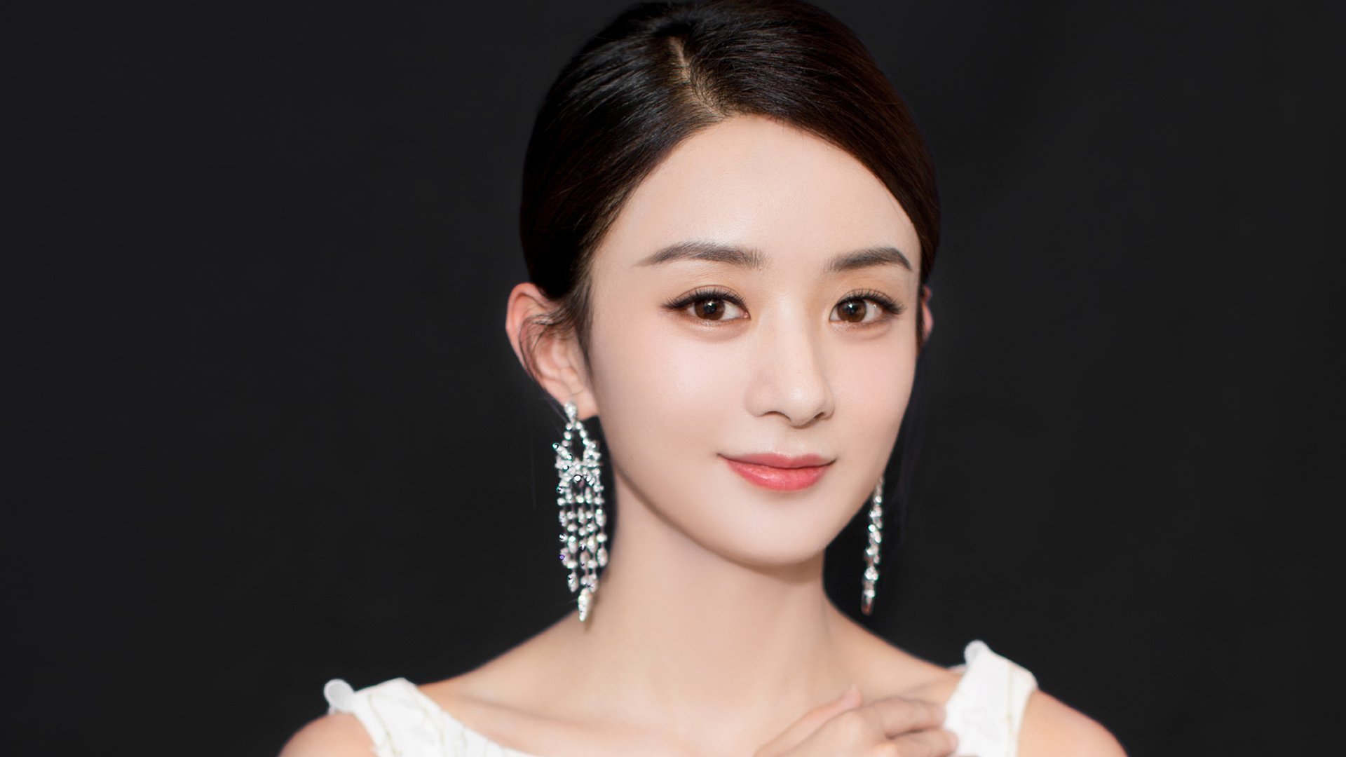 青少年足球普及教育示范项目全面铺开,惠及亿万青少年,全国青少年足球示范课教案