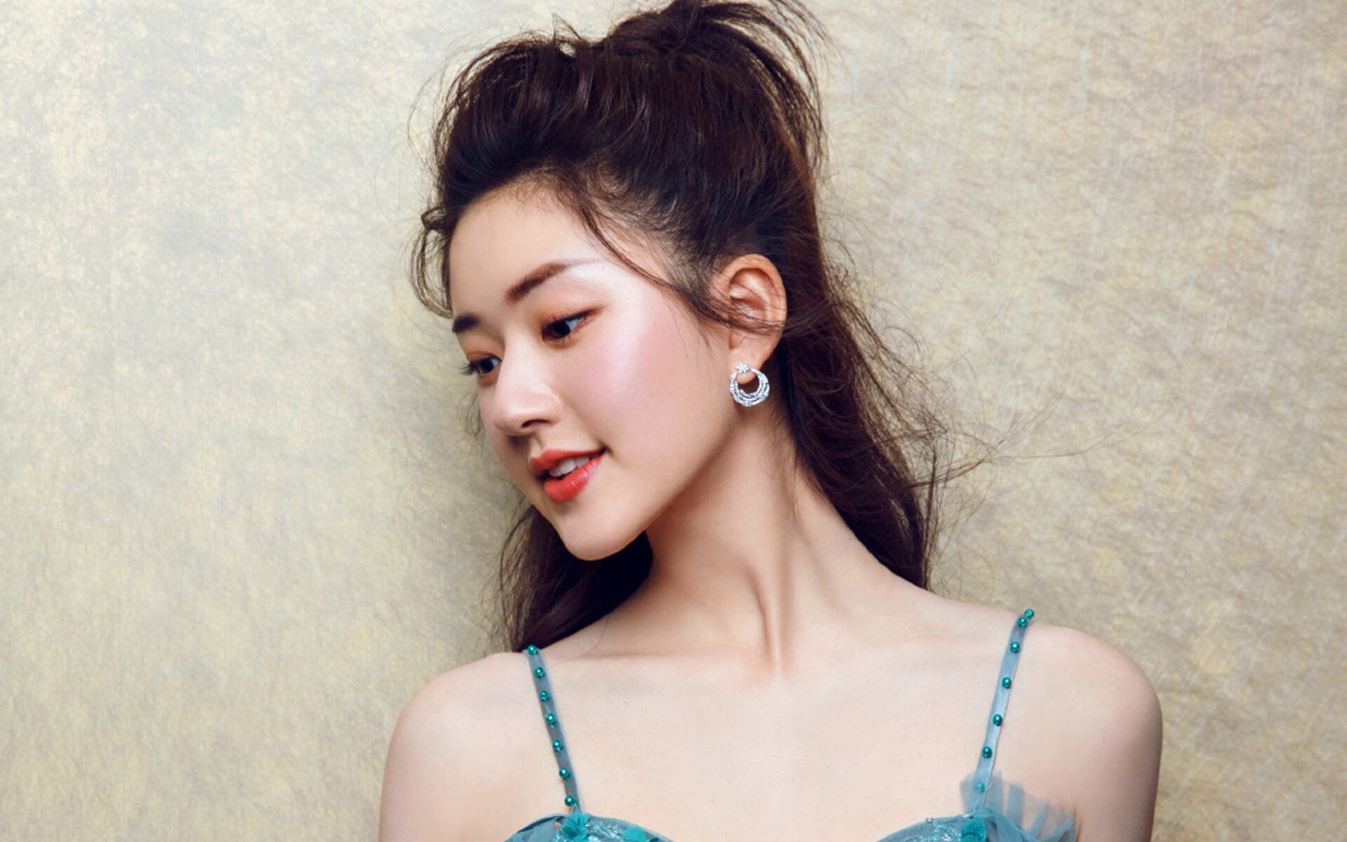 格列兹曼全场MVP，贡献关键进球，格列兹曼多高