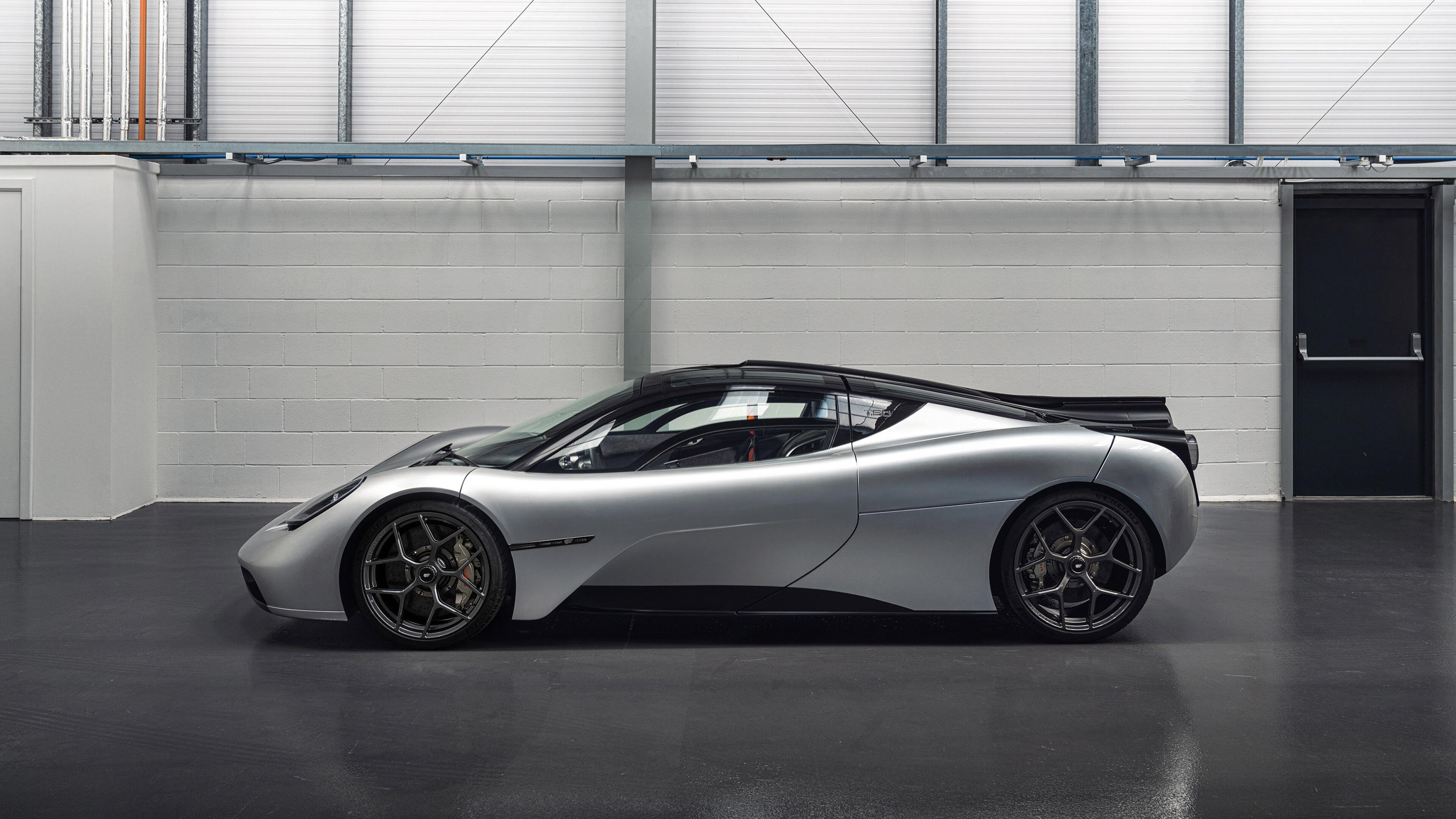 爱游戏娱乐网址-法国新一代天才崭露头角，球队未来无限光明