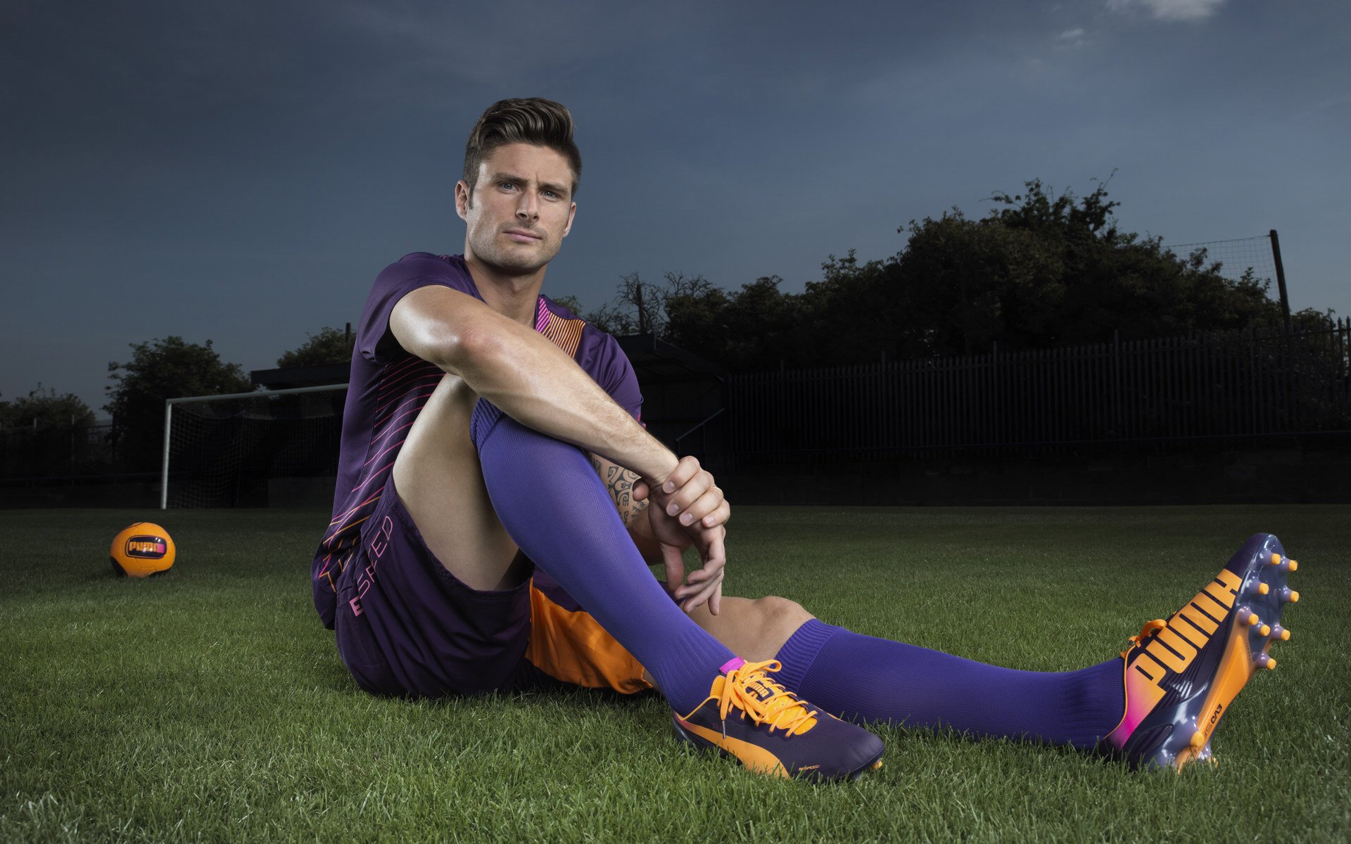 赛场外的趣味:WRC车迷文化及特色活动,wrc 车